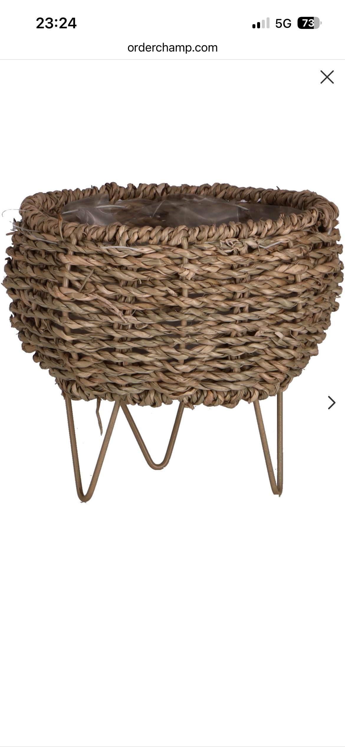 Seagrass Planter On Legs - 2 Sizes