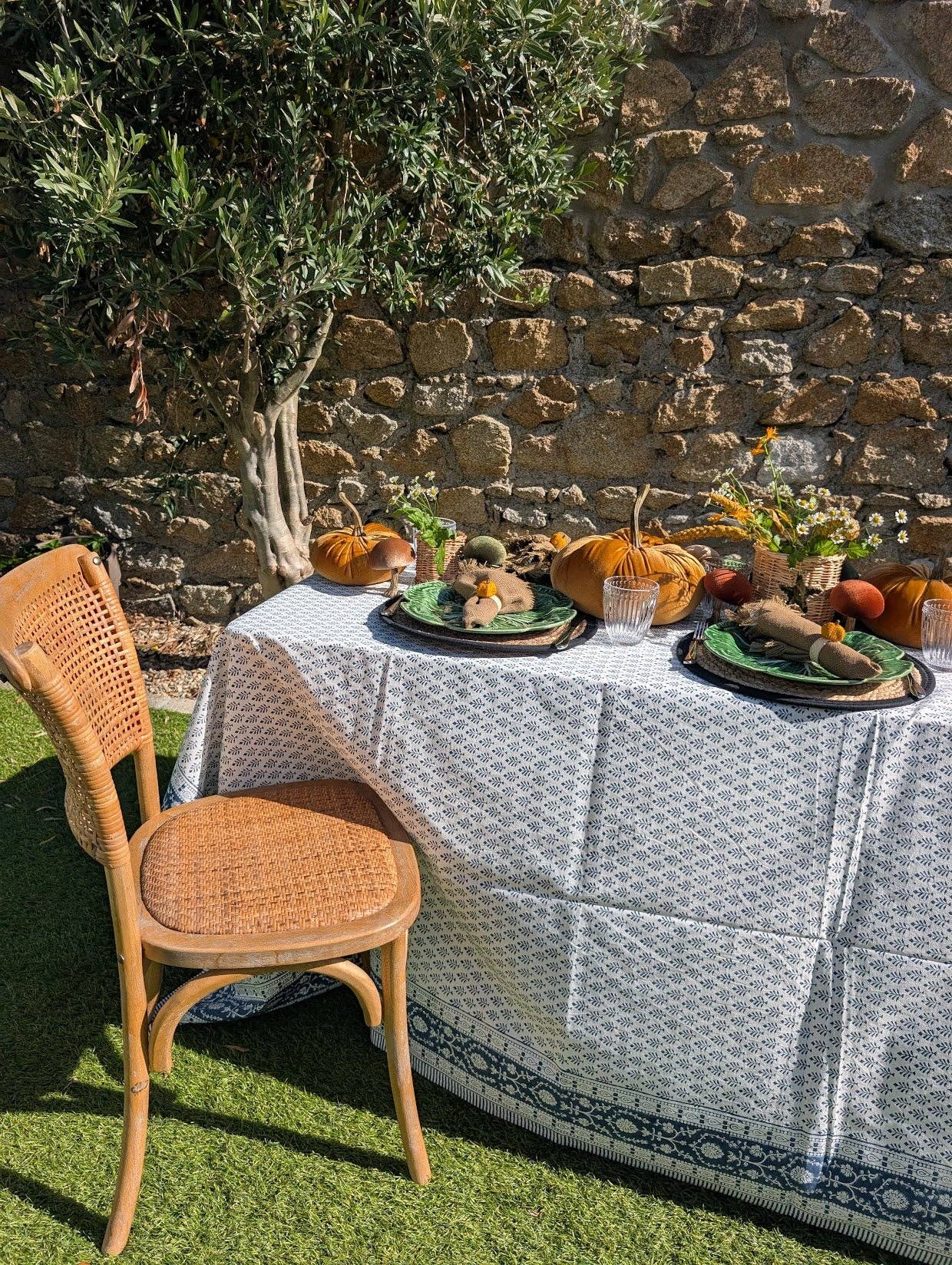 Sofia Blue/ White Rectangular Tablecloth