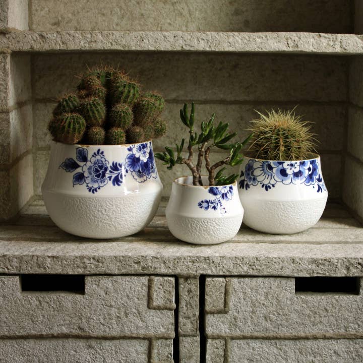 Blue Blossom Flower Pot