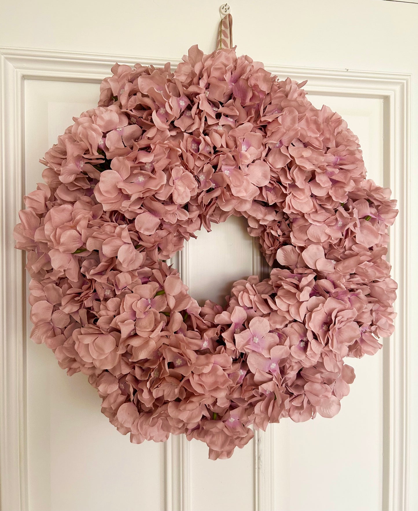 Silk Hydrangea Wreath in Blush Pink