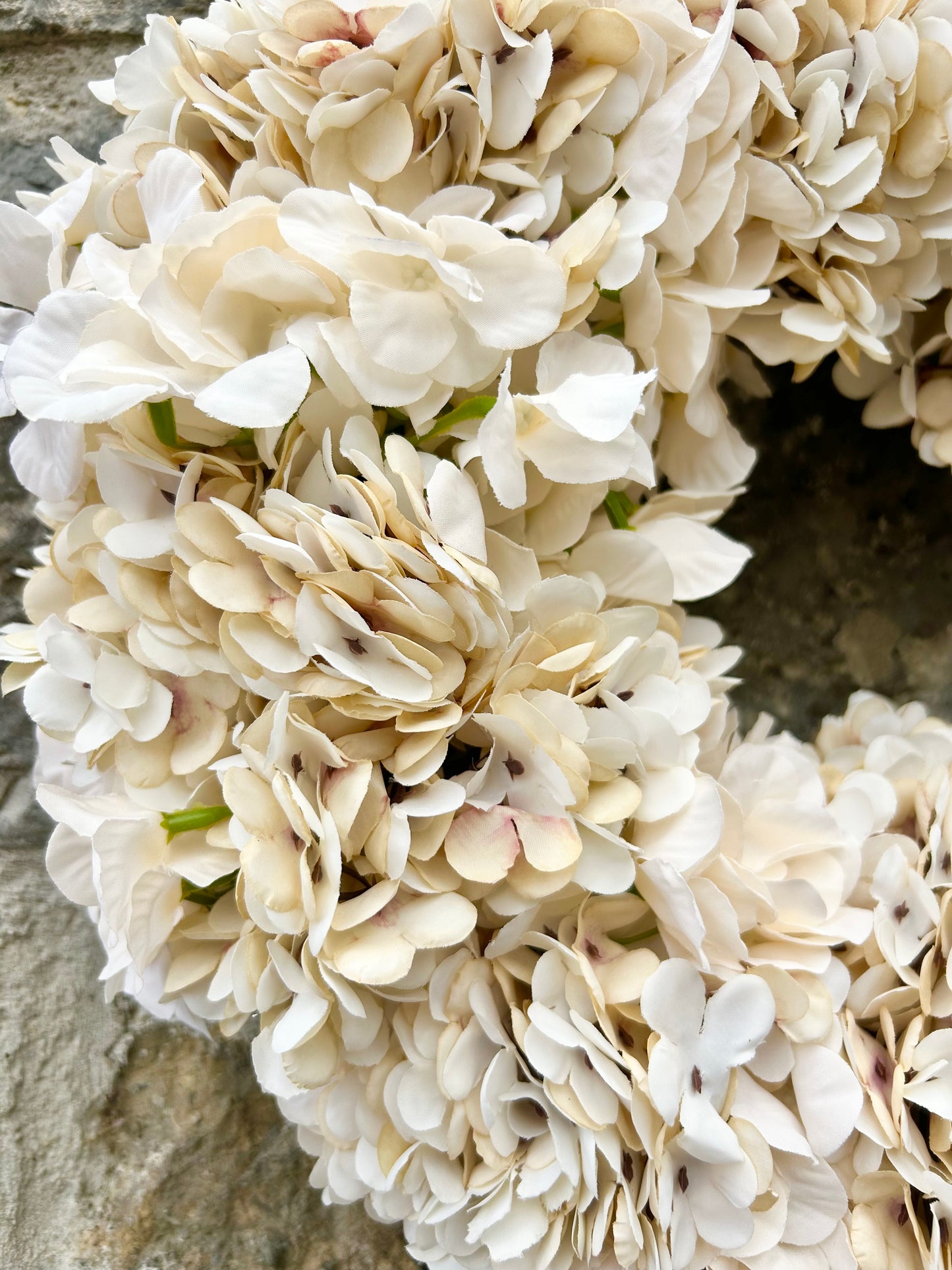 Silk Hydrangea Wreath in Soft Ivory