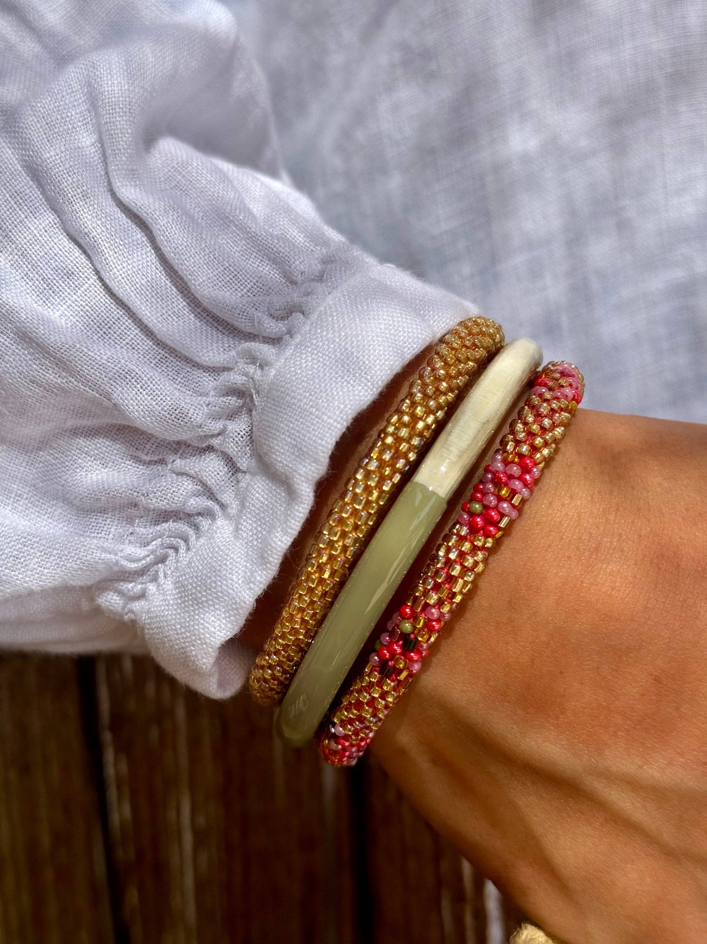 Lacquered Bangle in Khaki