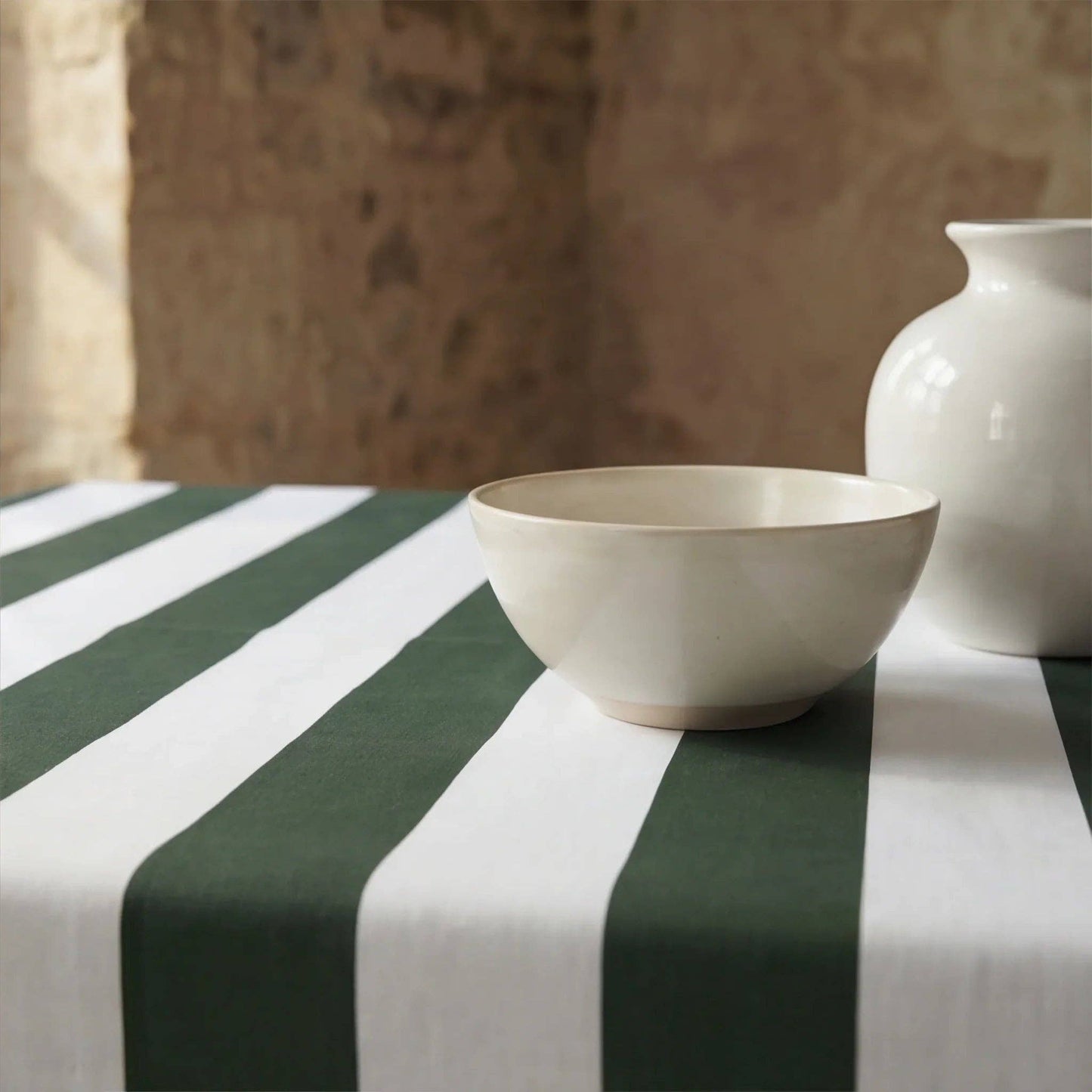 Riviera Stain Resistant Organic Cotton Tablecloth – 250 x 155 cm