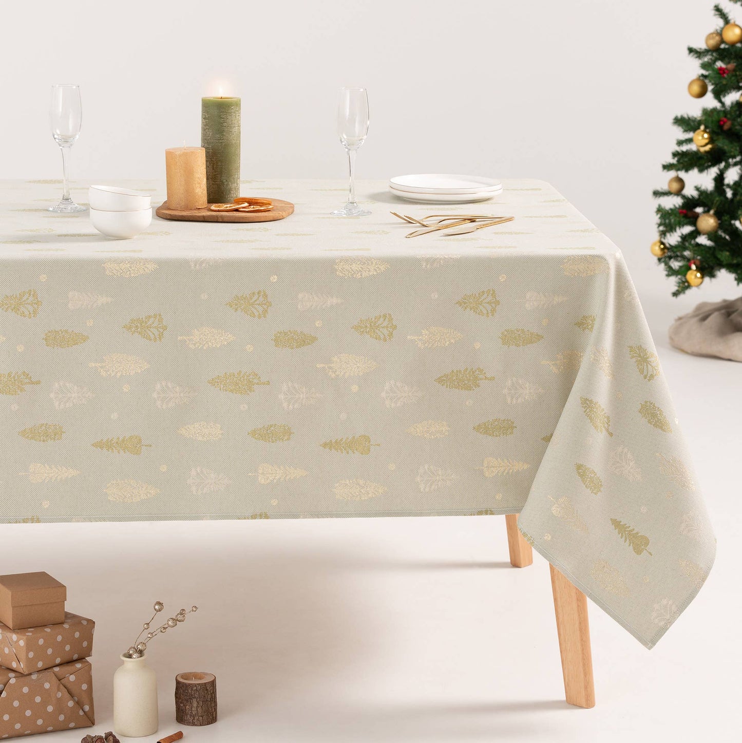 Cotton Jacquard Tablecloth - Champagne & Gold Trees