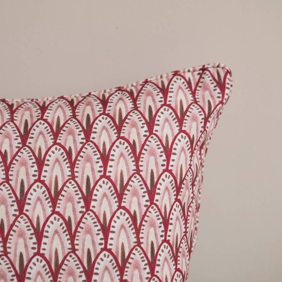 Rose Orlinda Arch Cushion