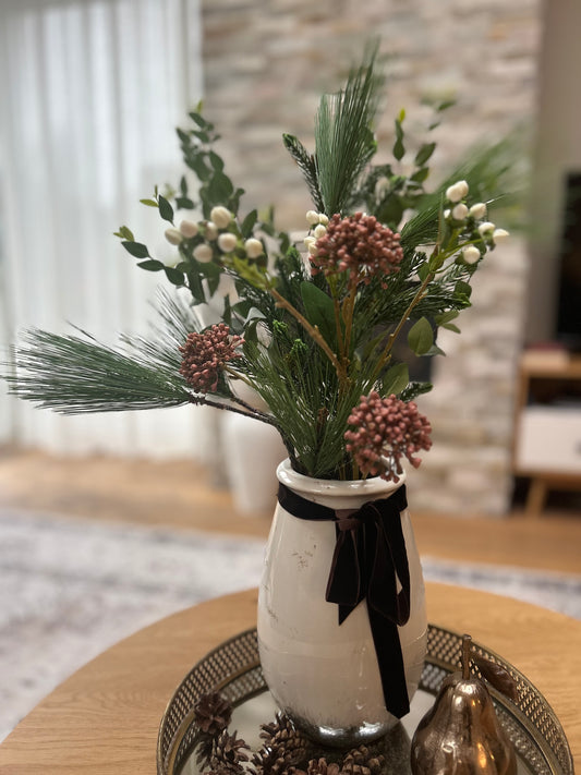 Deluxe Winter Bouquet