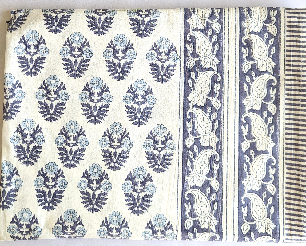 Pia  Rectangular White/Blue Tablecloth