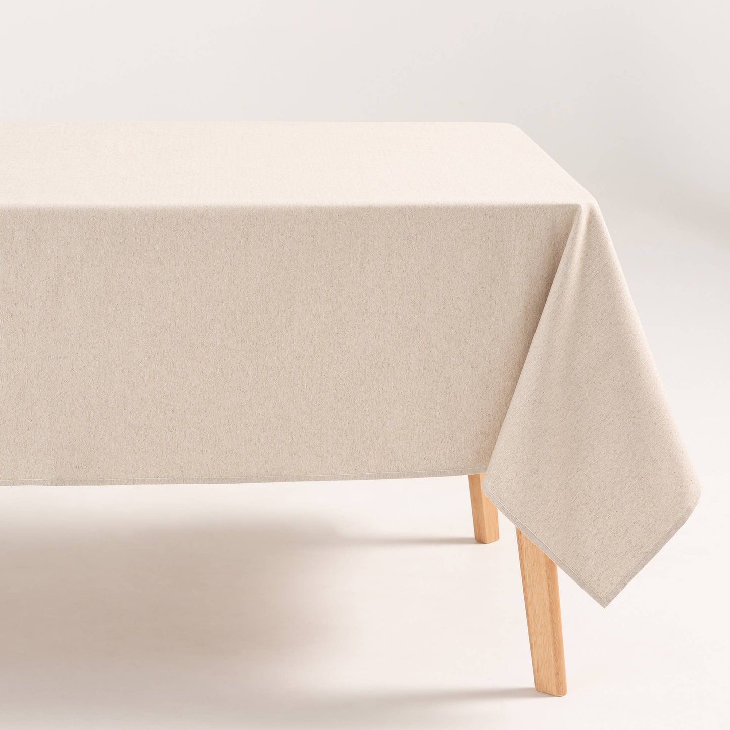 Soft Linen Jacquard Tablecloth – Natural