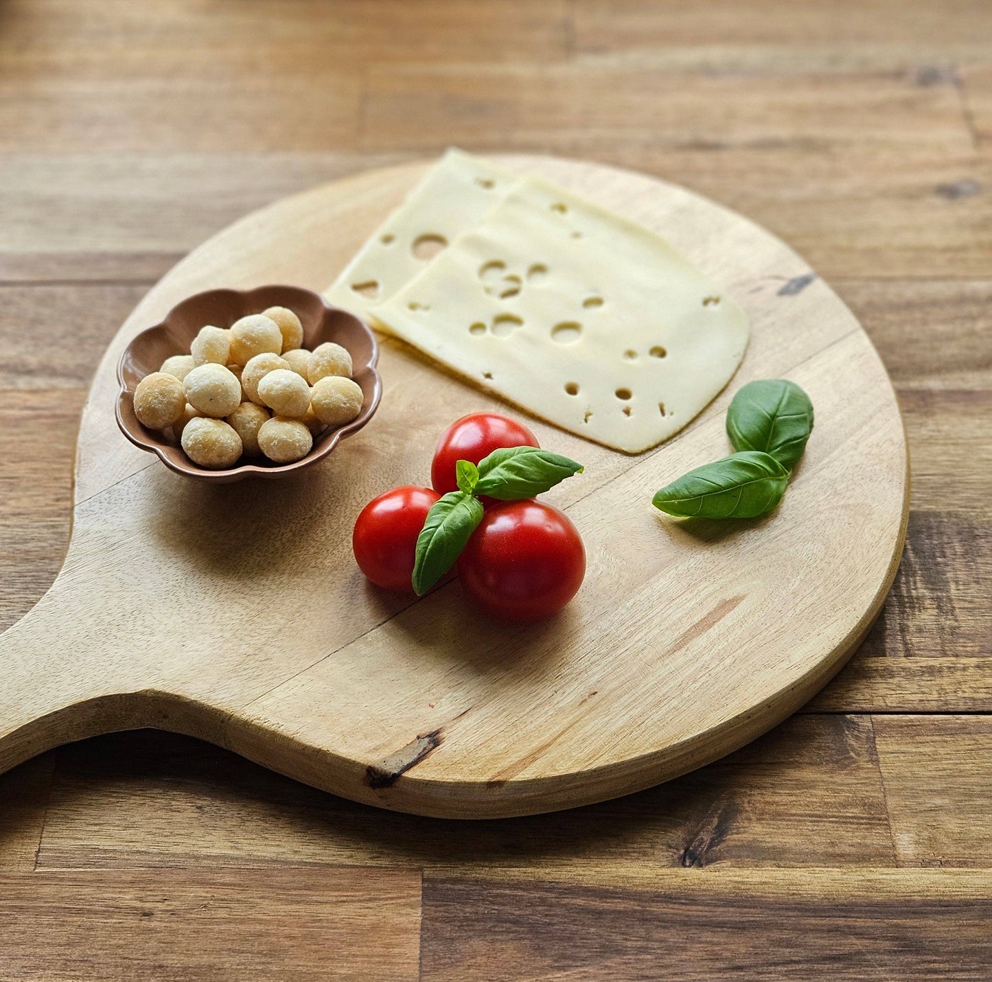 Round Wooden Serving Tray