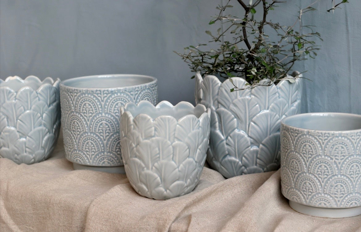 Porcelain Leaf Planter – Opal