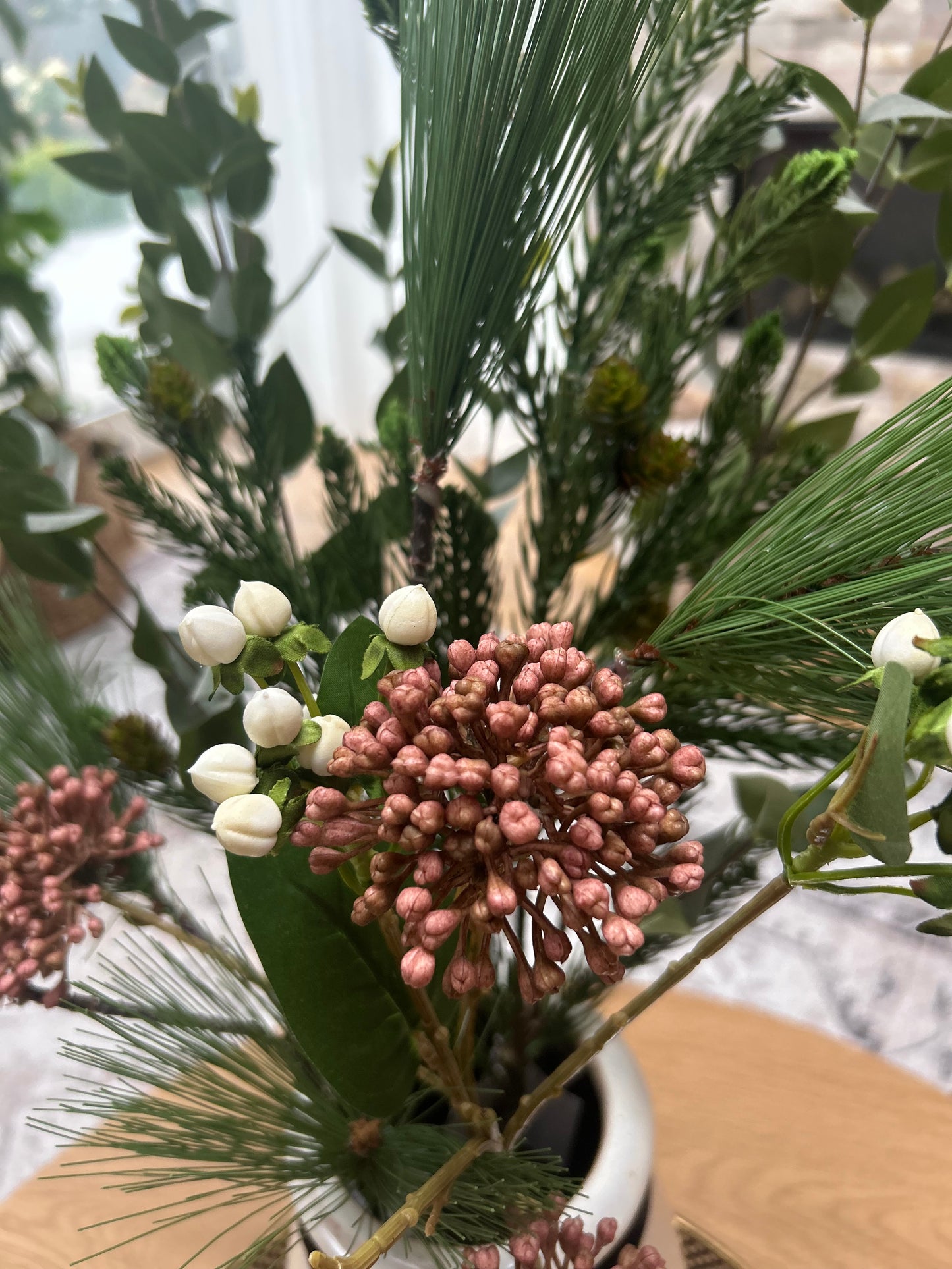 Deluxe Winter Bouquet