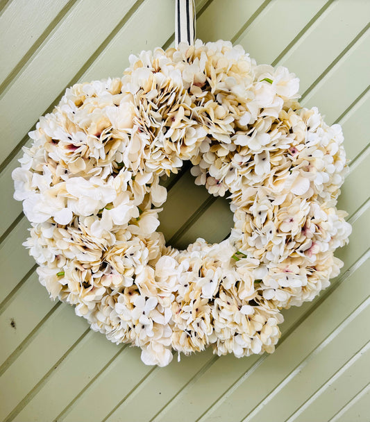 Silk Hydrangea Wreath in Soft Ivory