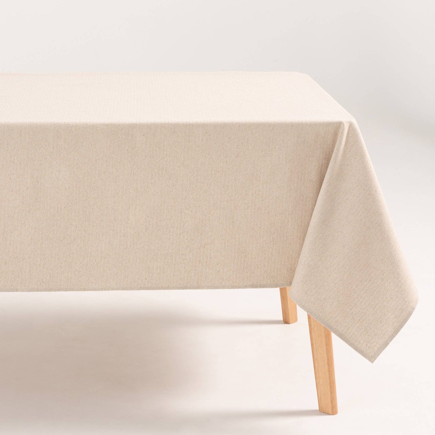 Soft Linen Jacquard Tablecloth – Natural