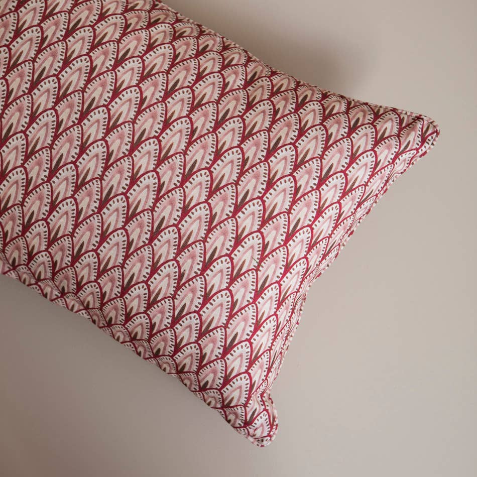 Rose Orlinda Arch Cushion