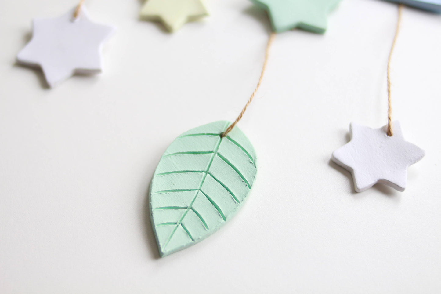 Ceramic Nursery Wall Pendant – Gift Boxed