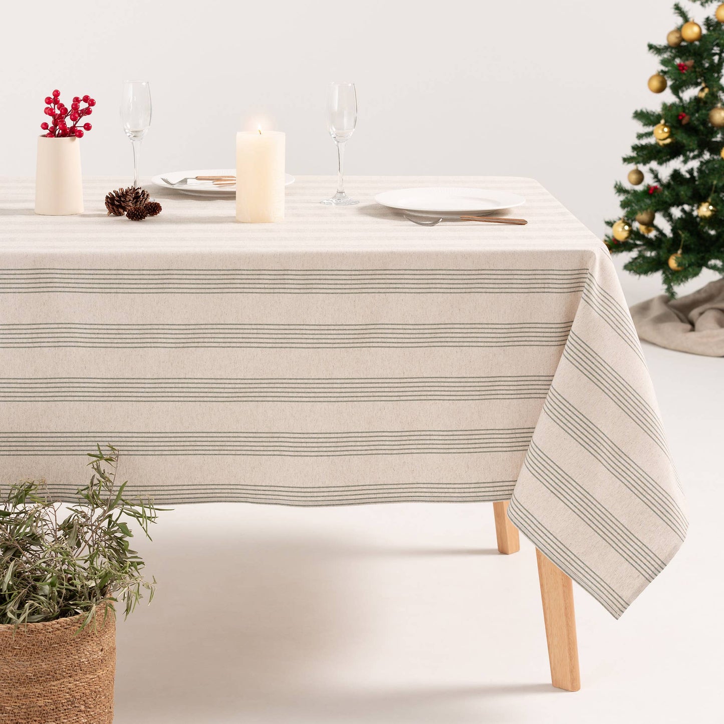 Soft Linen Jacquard Tablecloth – Green Stripes