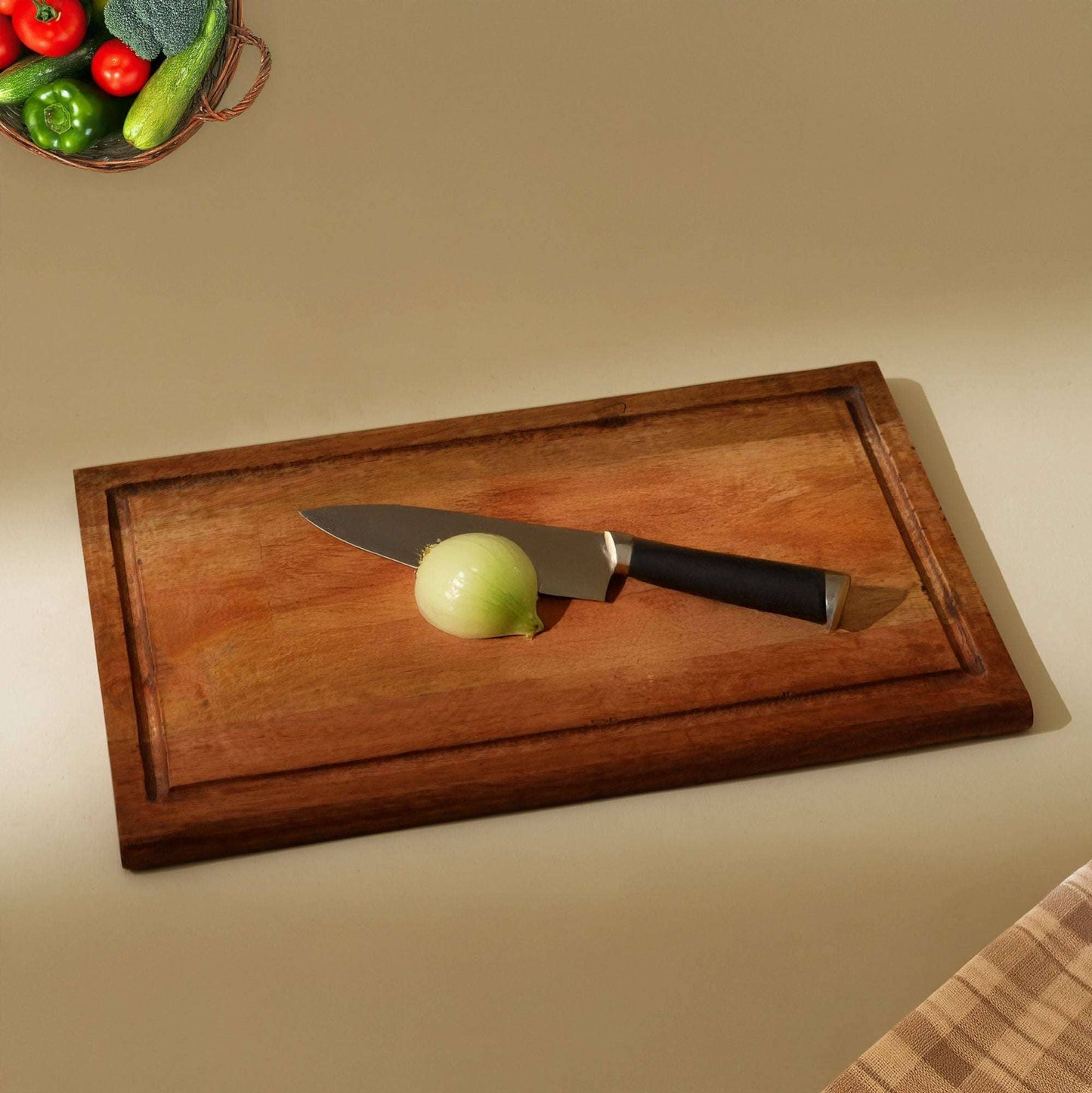 Wooden Cutting Board With Juice Groove