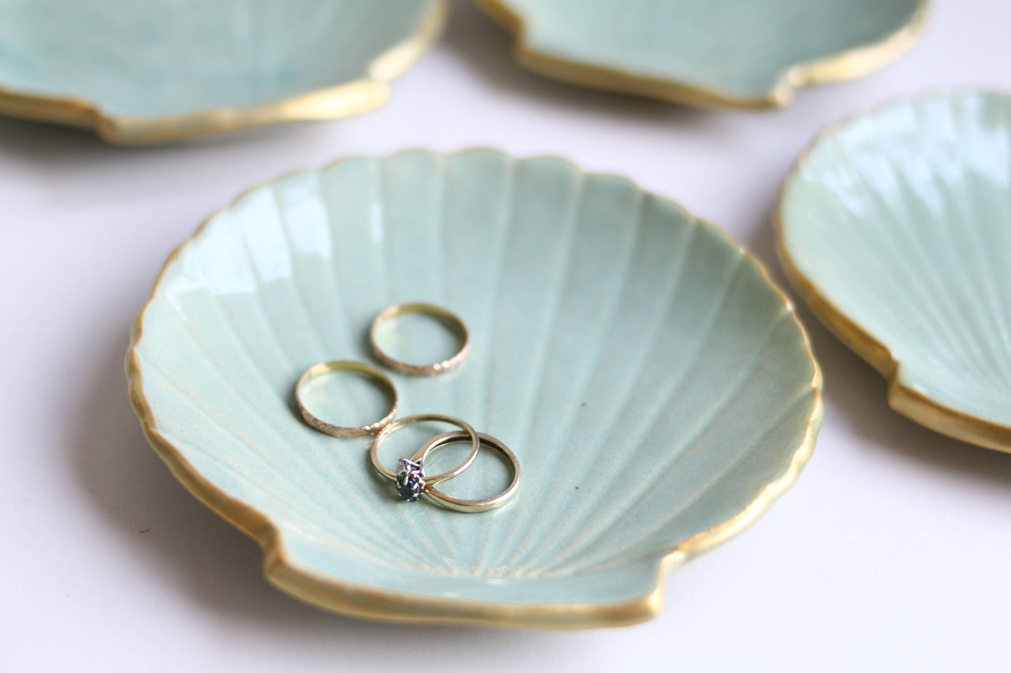 Handmade Ceramic Shell Dish – Gift Boxed